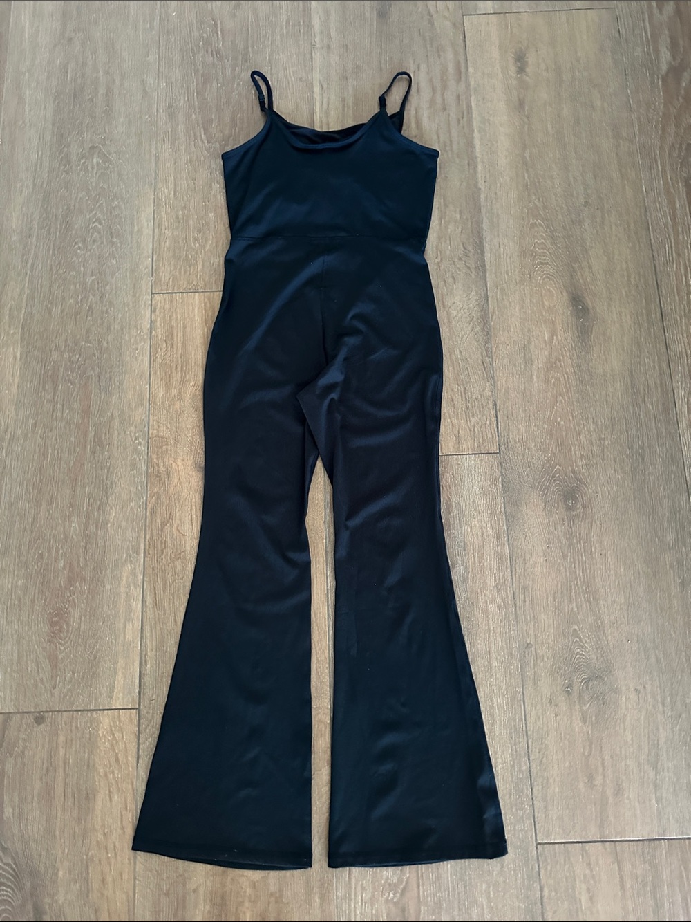 YOGAlicious Black Women's one piece Jumpsuit with Flared Legs. Size L. - Picture 3 of 3